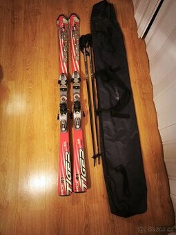 Sjezdové lyže 163 cm.