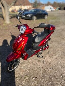 RACCEWAY E-Moped