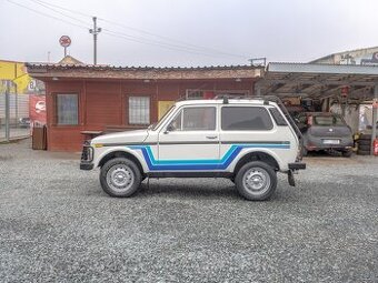 Lada Niva 1.6i 55KW 1991 – ADAM BERNAU