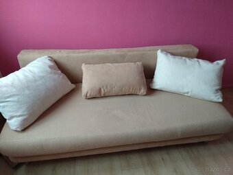 Rozkládací gauč, úložný prostor