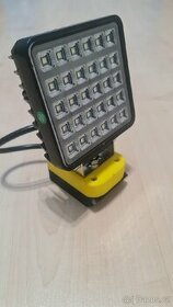Led reflektor na Dewalt