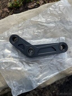 Redukce pro snizeni zadniho odpruzeni