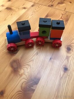 Dřevěný skládací vláček