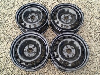 16 plechové disky Fiat 500X (2015-24)