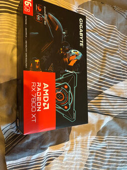 GIGABYTE Radeon RX 7800 XT GAMING OC 16G