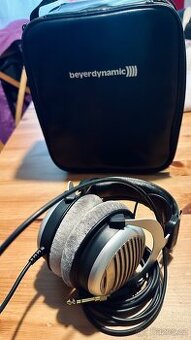 Studiová sluchátka Beyerdynamic DT 990 Edition 32 Ohm
