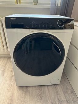 Pračka Haier na 8 kg V ZÁRUCE