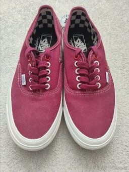 Vans nové tenisky vel. 42 RayBarbee