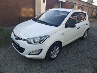 Hyundai i20 1.2 benzín-Koup.ČR, Klima, Po Servisu