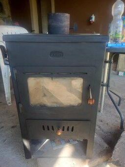 Krbová kamna s výměníkem 6-8kW
