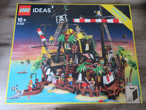 LEGO 21322 Pirates of the Barracuda Bay