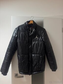 Jordan Jumpman péřová bunda – velikost XS (sedí na S/M)