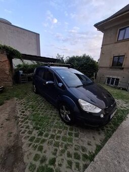 Ford S max