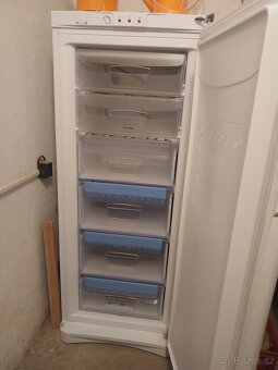 Mrazák Indesit