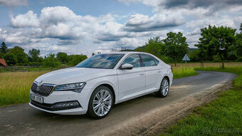 Škoda SUPERB Liftback III 3 2.0 TDI Style Plus Matrix DPH