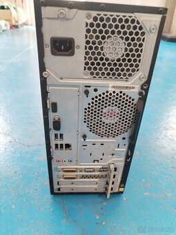 Lenovo stolní PC - 1