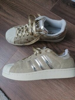 Damske/dívčí boty Adidas Superstar