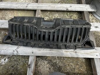 Přední maska Škoda Fabia III