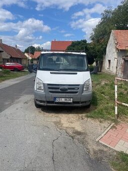 Ford transit 2.4 Tdci ,Tuplaky r.v 2007