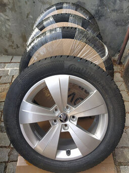ZIMNÍ 17" ALU ŠKODA SUPERB III TRITON 215/55/17 98V R.V 202