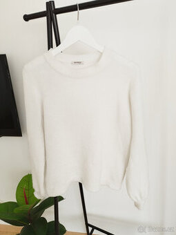 Bílý teplý svetr Orsay vel S (36)