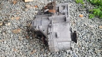 VW TOURAN 2.0 TDI, 103 KW, BKD.