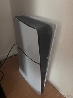 Playstation 5 slim bez mechaniky + 2x ovladač