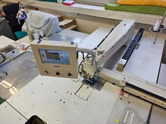 Automatický programovatelný šicí stroj JUKI PS-700