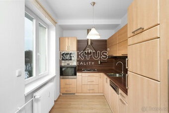 Podnájem bytu 2+1 lodžií, ulice Badatelů, Ostrava - Poruba - 1