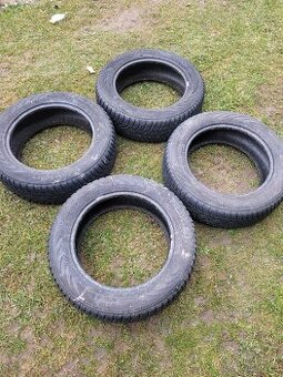 Zimní pneu 175/65/15