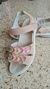 sandálky Baťa vel.33