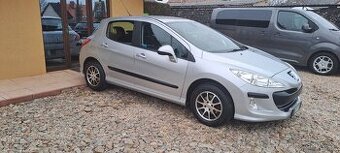 Peugeot 308 1.4i 70kW ČR 1.MAJ KLIMA