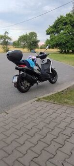 Piaggio Beverly 300 S  Rv2022 najeto 3400km