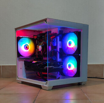 Malý Herní počítač s RX 5700 XT - 1