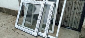 Okno 126 x 140 cm, doprava