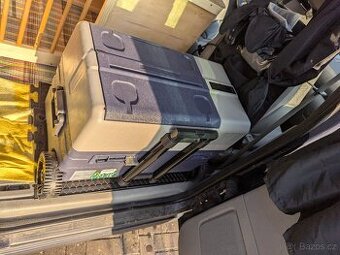 Kompresorová lednice do auta