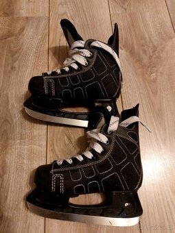 Dětské brusle velikosti 32