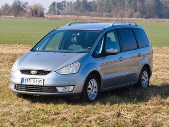 Ford Galaxy 2,0i