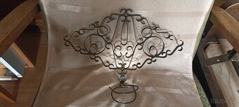 Kovaný retro nástěnný držák na svíci