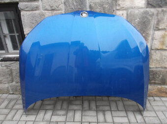 ŠKODA OCTTAVA 4 BLATNÍKY-DVEŘE-KAPOTY-NÁRANÍKY-SVĚTLA