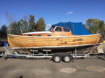 Prodám dřevěnou kajutovou loď - snipu