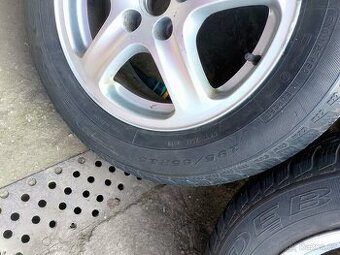 Prodám ALU kola Octavia 1 pneu 195 65 15