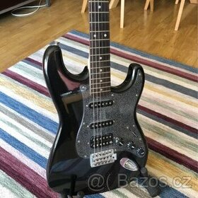 Fender Stratocaster - Squier Affinity Series - 1