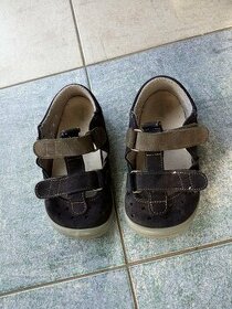 Barefoot, sportovní sandále, bačkory-vel. 27, 28, 29