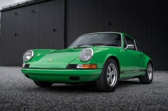 Porsche 911 T - 1