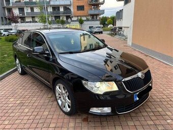 Prodám ŠKODA SUPERB 2.0 TDI, 103kW, DSG. ROK VÝROBY 2010.