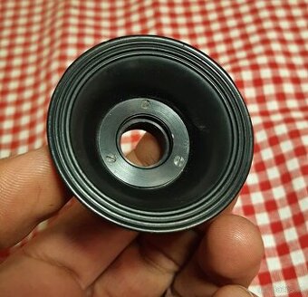 Gumová očnice Pentacon (Six, Praktica, Praktina, Pentina)