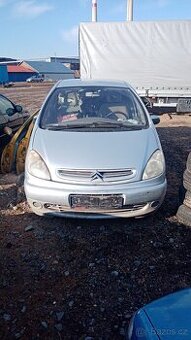 Citroen Xsara Picaso 1.8 - prodám veškteré náhrahdní díly