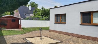 Obytná plocha 270m2+garáž pro 4 auta+kryté stáni pro 2 a - 1