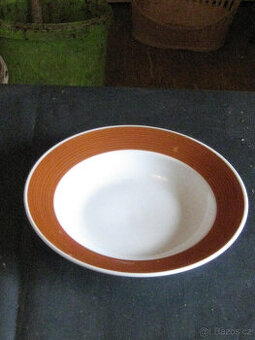 PORCELÁN- talíř mělký 23 cm- s dekorem lemu-značka - 1